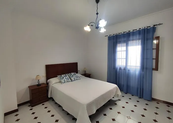 Casa 6 Con Parking En Conil Semesterbostad